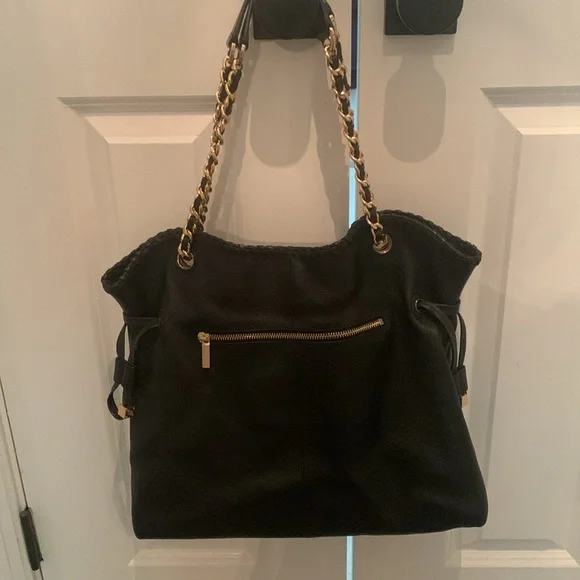 Tory Burch Black leather Slouch Bag with Gold Chain - Picture 3 of 8